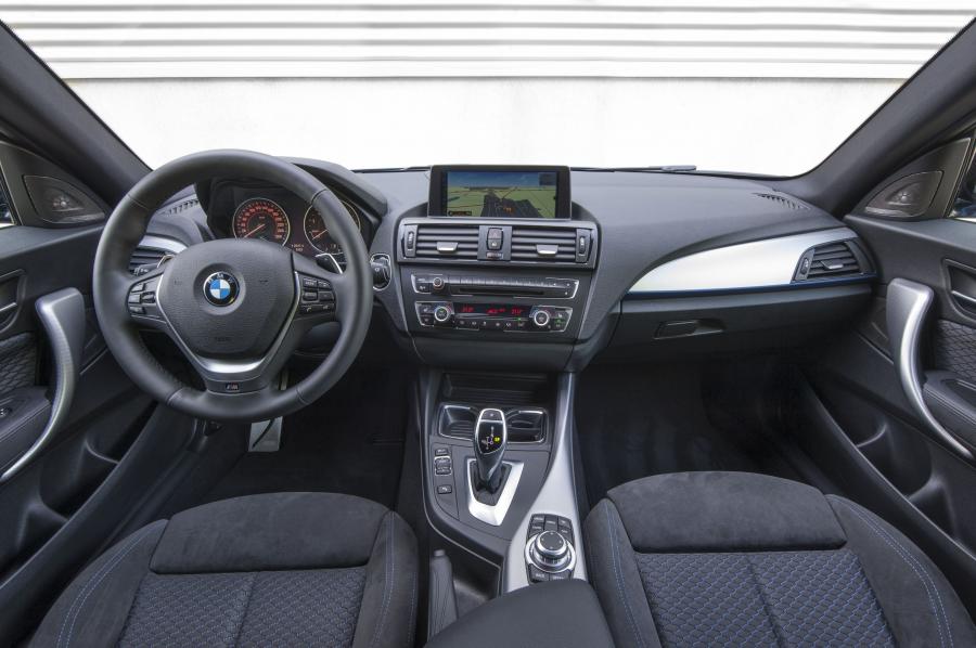  BMW M135i 3-Door 2012 года  (фото 26 из 183)
